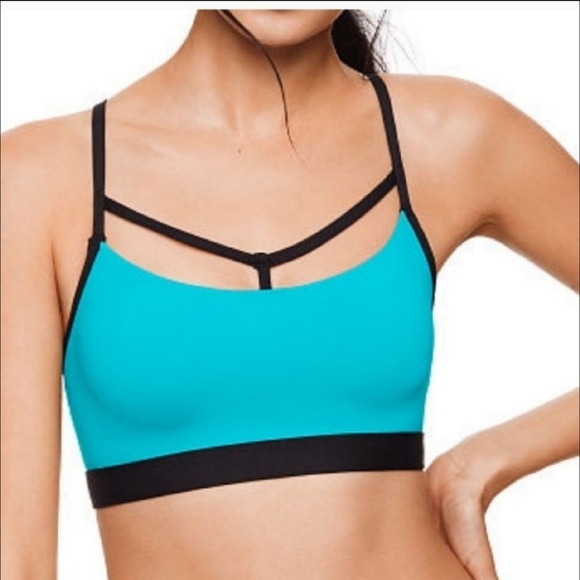 Size S🌺PINK VS ULTIMATE UNLINED SPORTS BRA - Picture 2 of 3